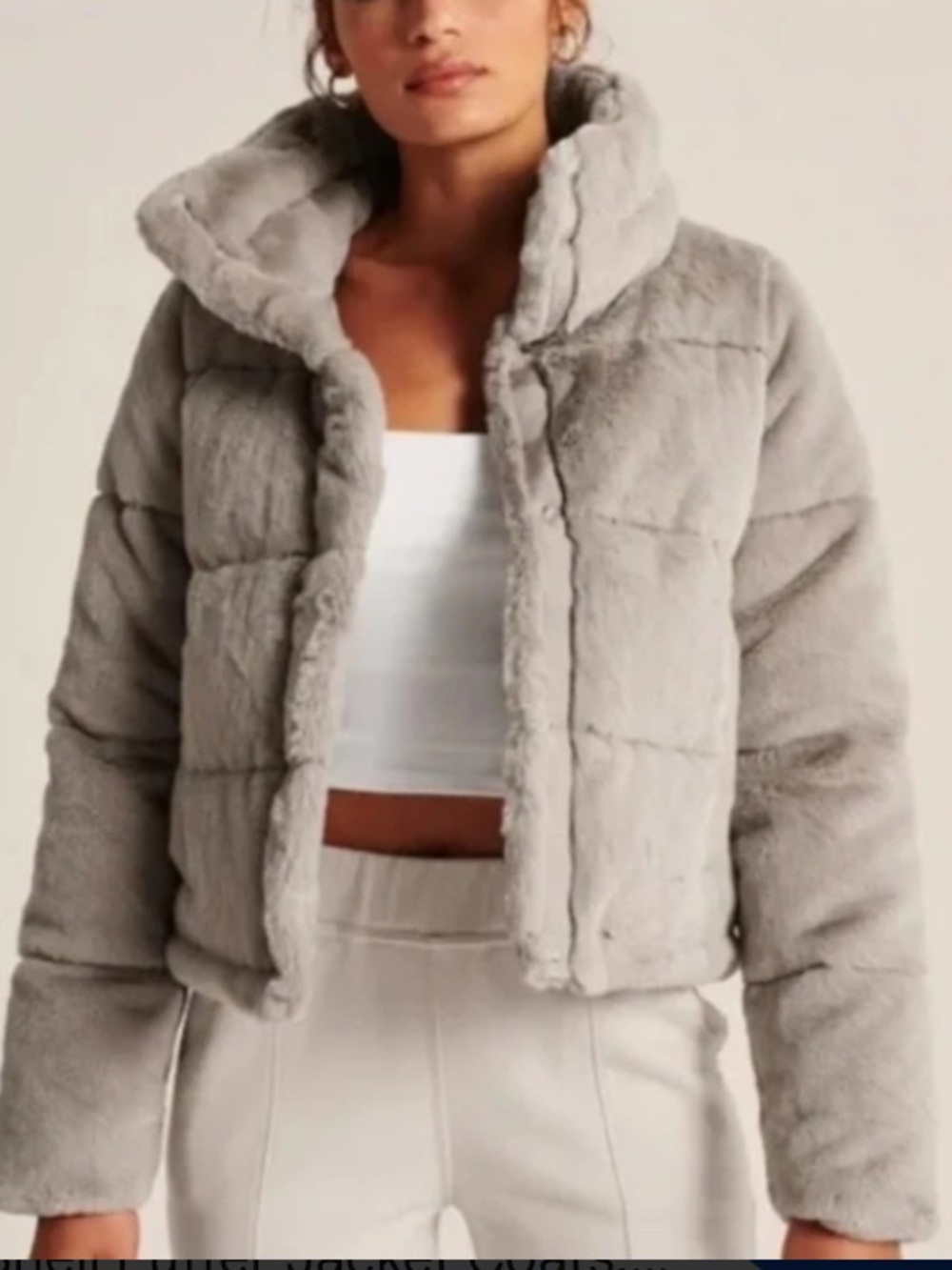 Abercrombie & Fitch Light Gray Faux-Fur Cropped Puffer